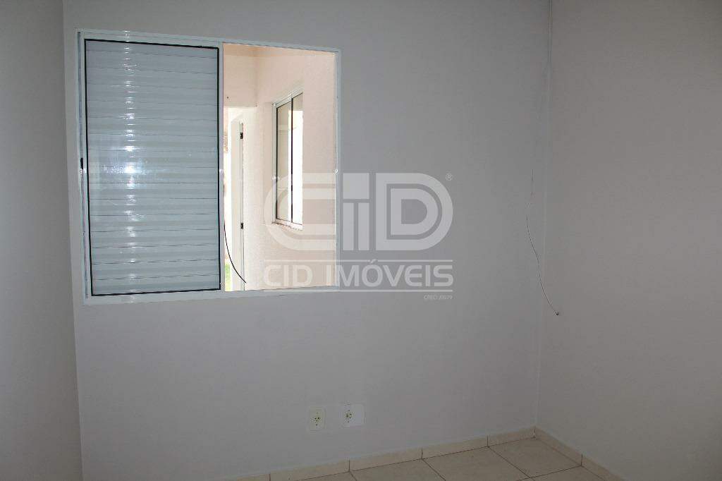 Casa para alugar com 3 quartos, 60m² - Foto 6