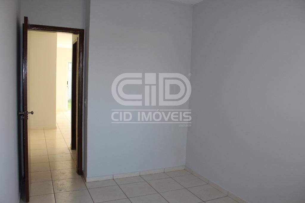 Casa para alugar com 3 quartos, 60m² - Foto 12