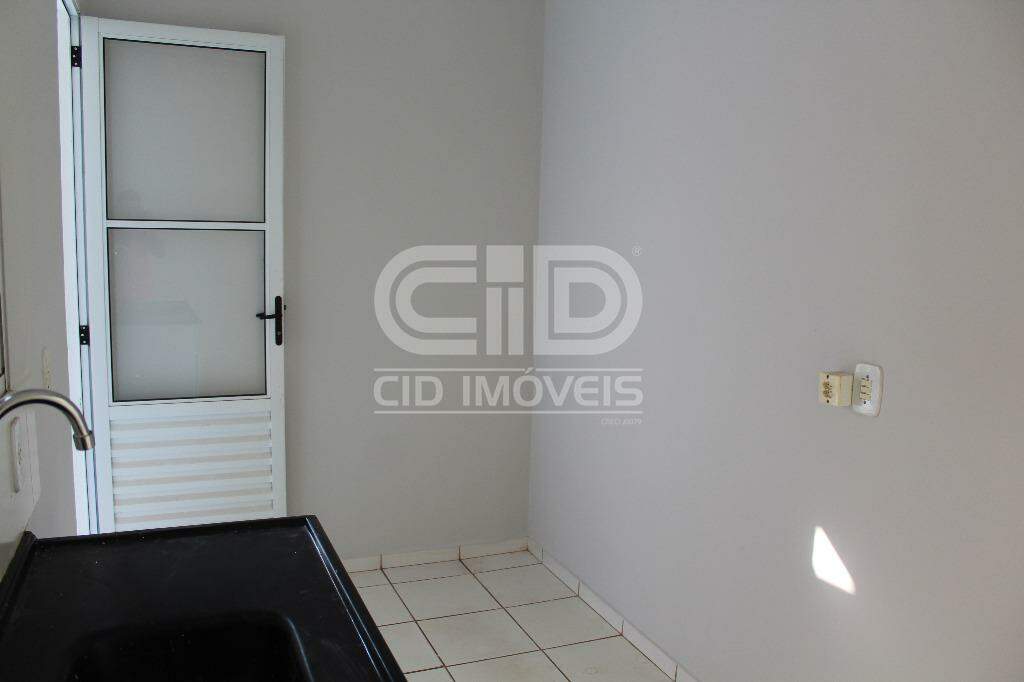 Casa para alugar com 3 quartos, 60m² - Foto 17