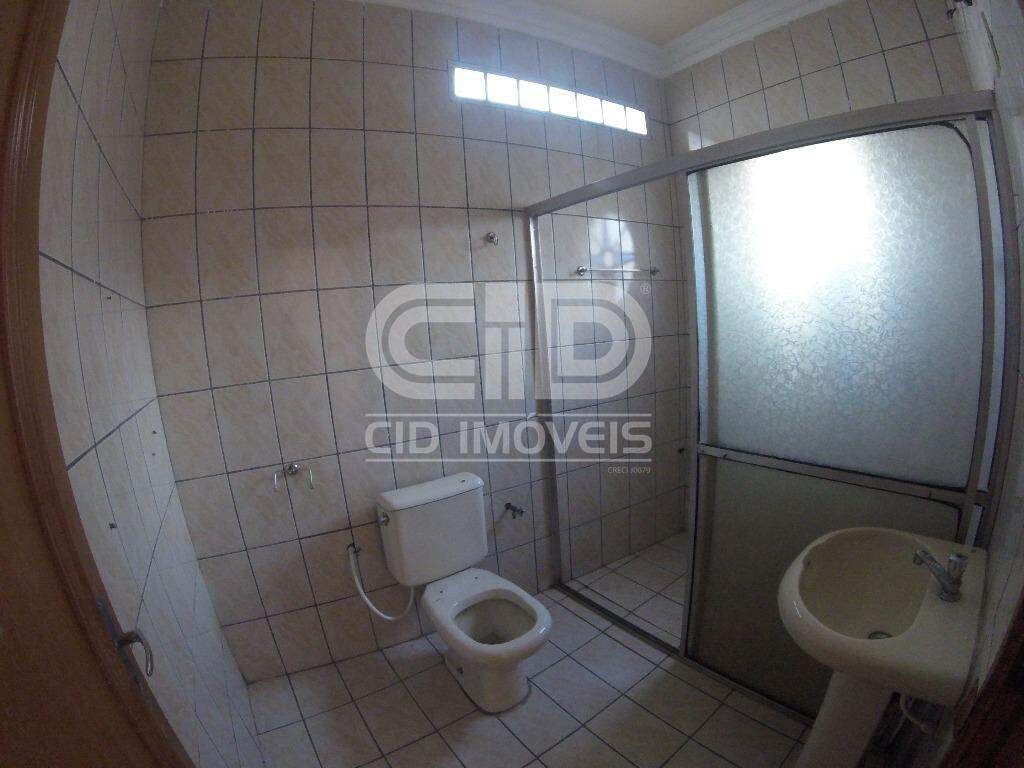 Sobrado para alugar com 4 quartos, 370m² - Foto 19