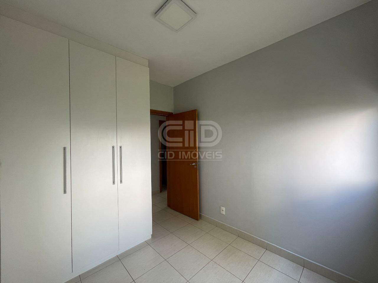 Apartamento para alugar com 3 quartos, 70m² - Foto 14