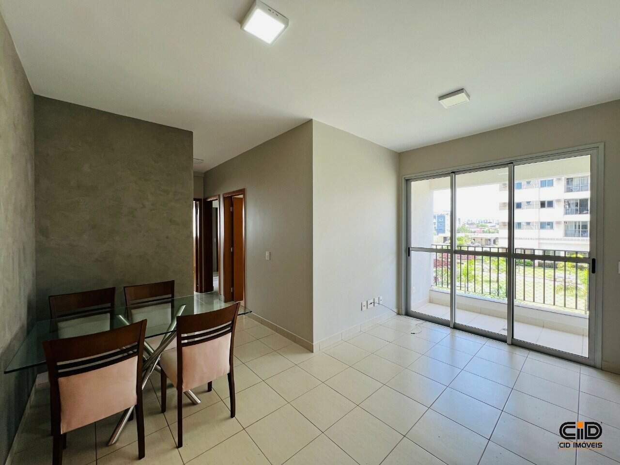 Apartamento para alugar com 3 quartos, 70m² - Foto 1