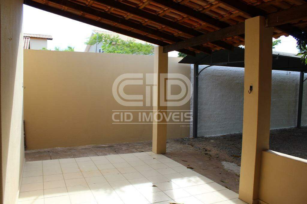 Casa para alugar com 3 quartos, 230m² - Foto 30