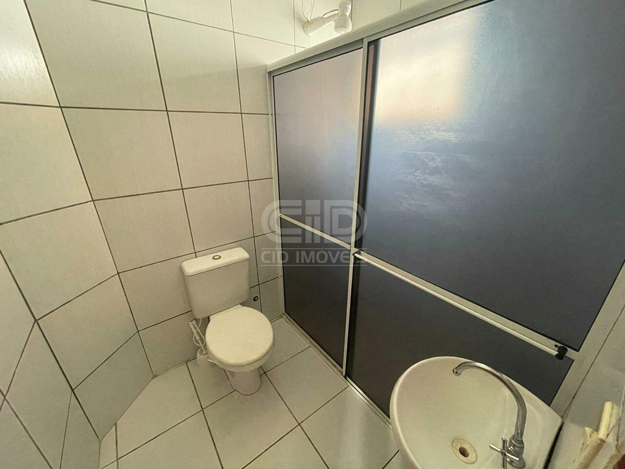 Apartamento para alugar com 3 quartos, 85m² - Foto 9