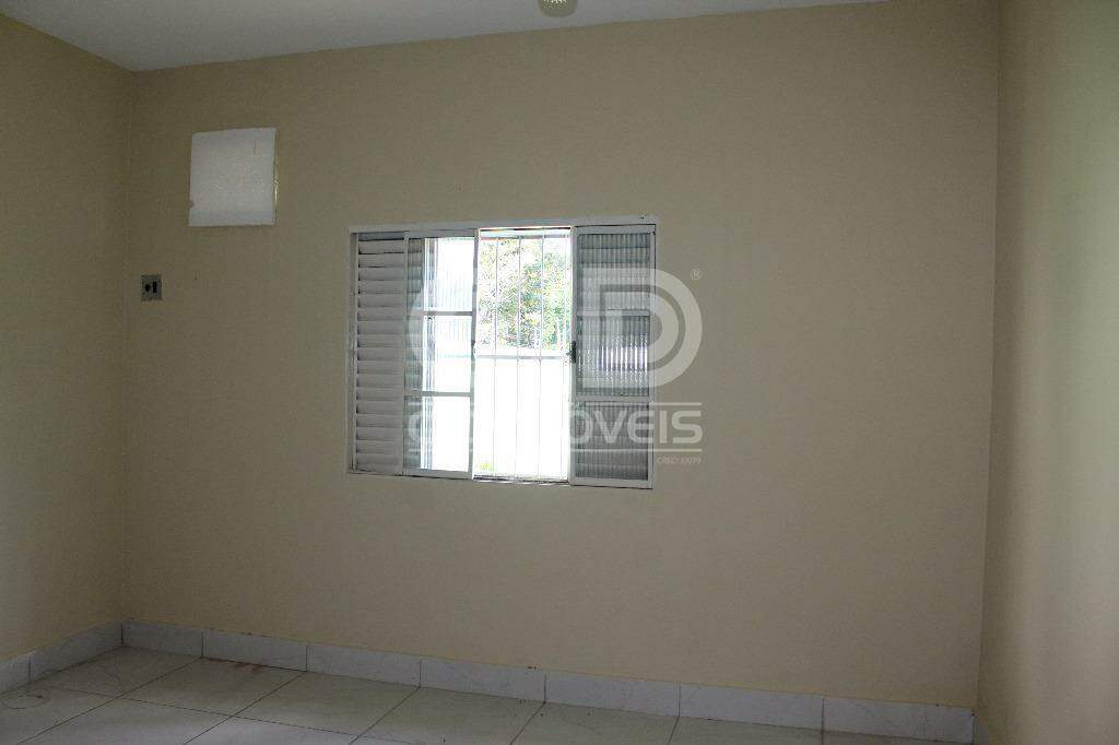 Casa para alugar com 3 quartos, 185m² - Foto 17