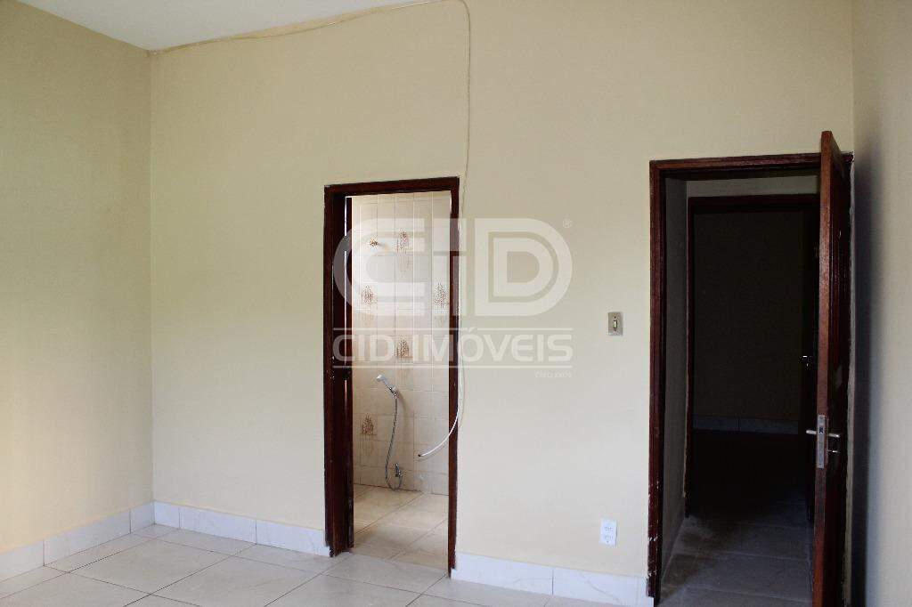 Casa para alugar com 3 quartos, 185m² - Foto 11