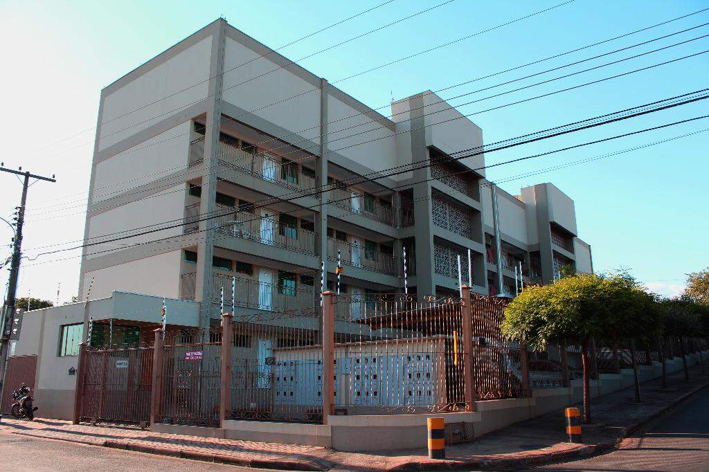 Apartamento para aluguel no Santa Cruz: 