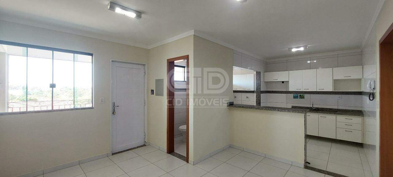 Apartamento para aluguel no Santa Cruz: 