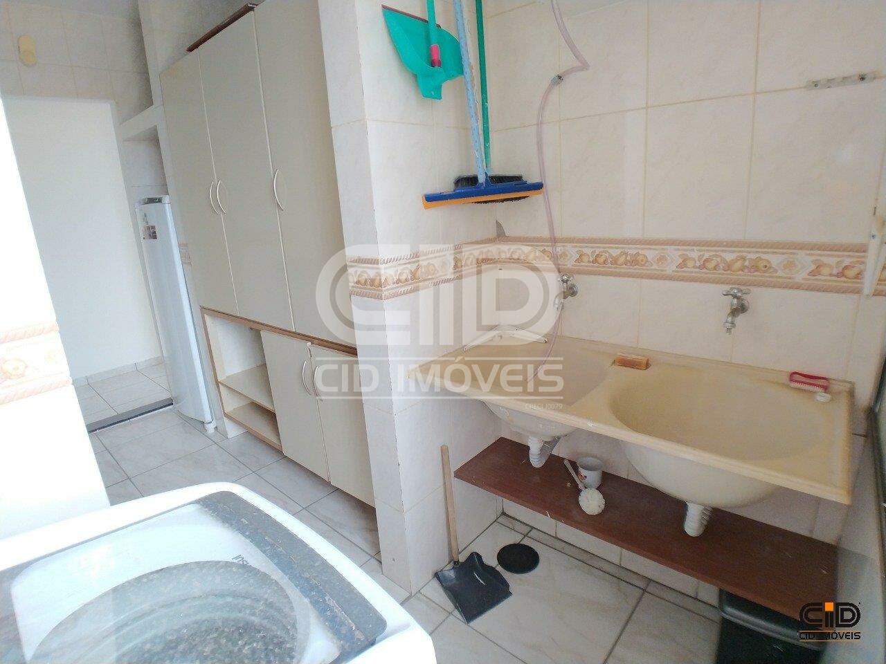 Apartamento para alugar com 1 quarto, 50m² - Foto 12