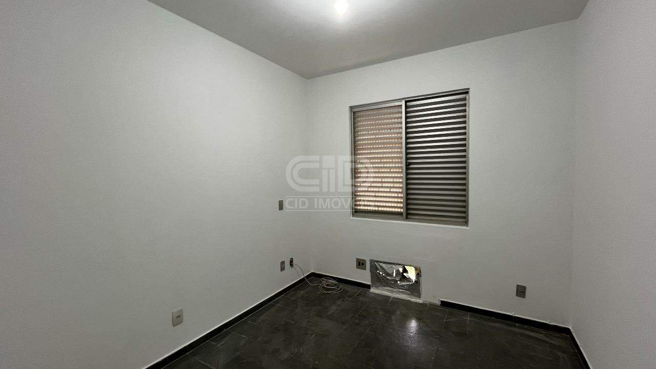 Apartamento para alugar com 3 quartos, 98m² - Foto 7