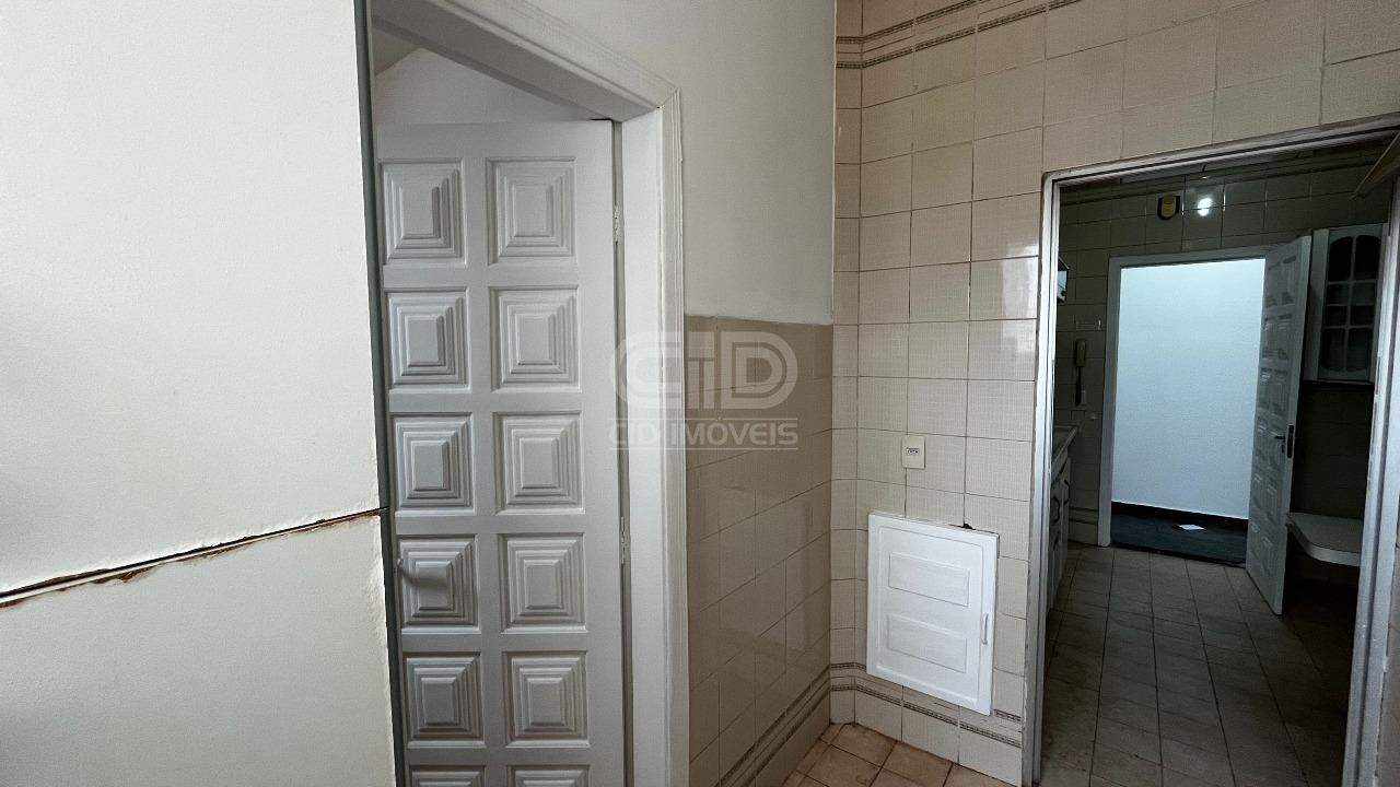 Apartamento para alugar com 3 quartos, 98m² - Foto 15