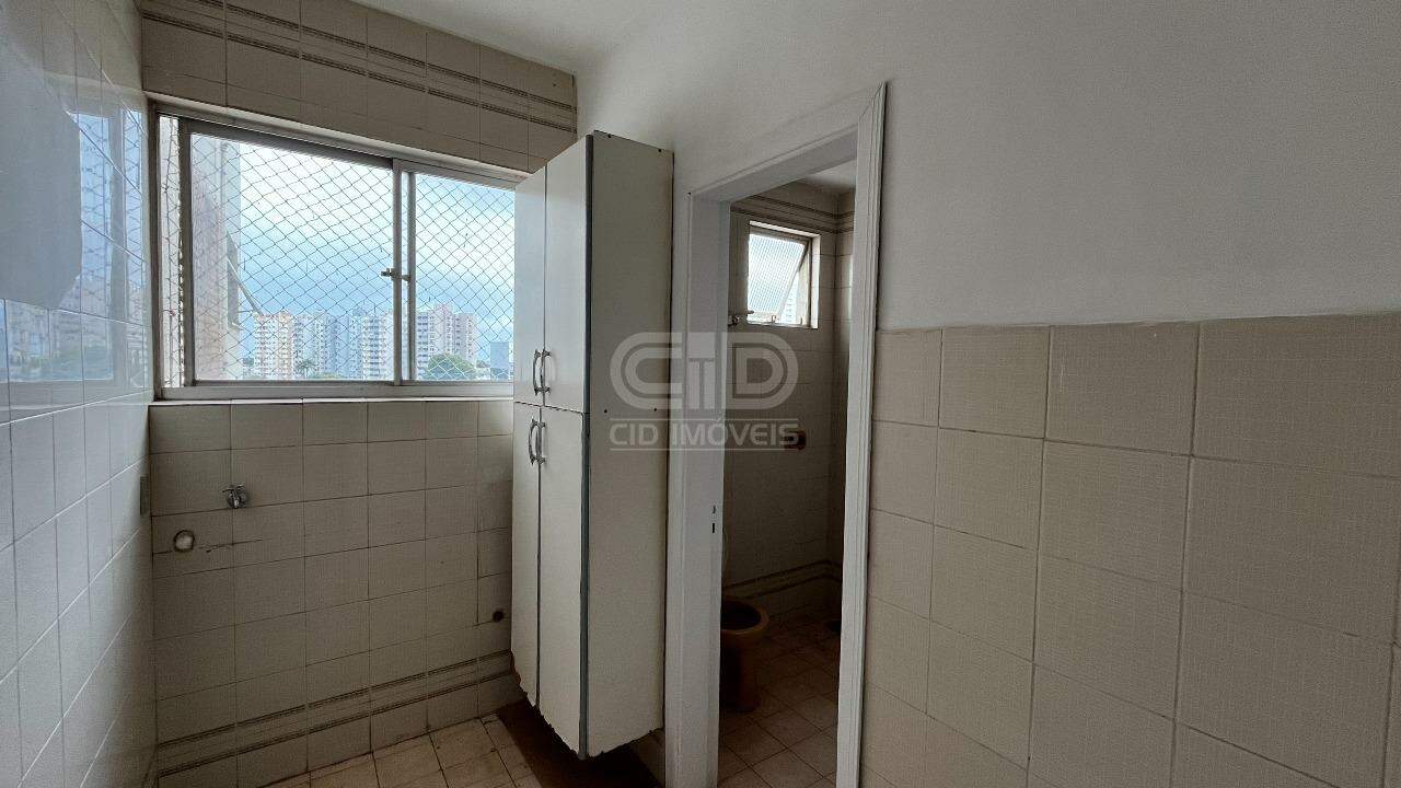 Apartamento para alugar com 3 quartos, 98m² - Foto 14