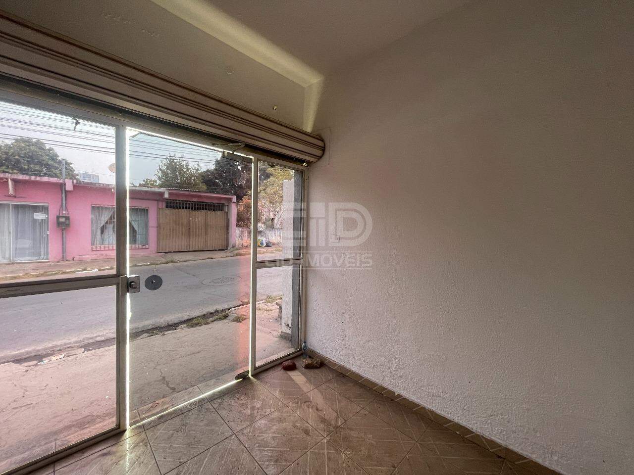 Loja-Salão para alugar, 99m² - Foto 3