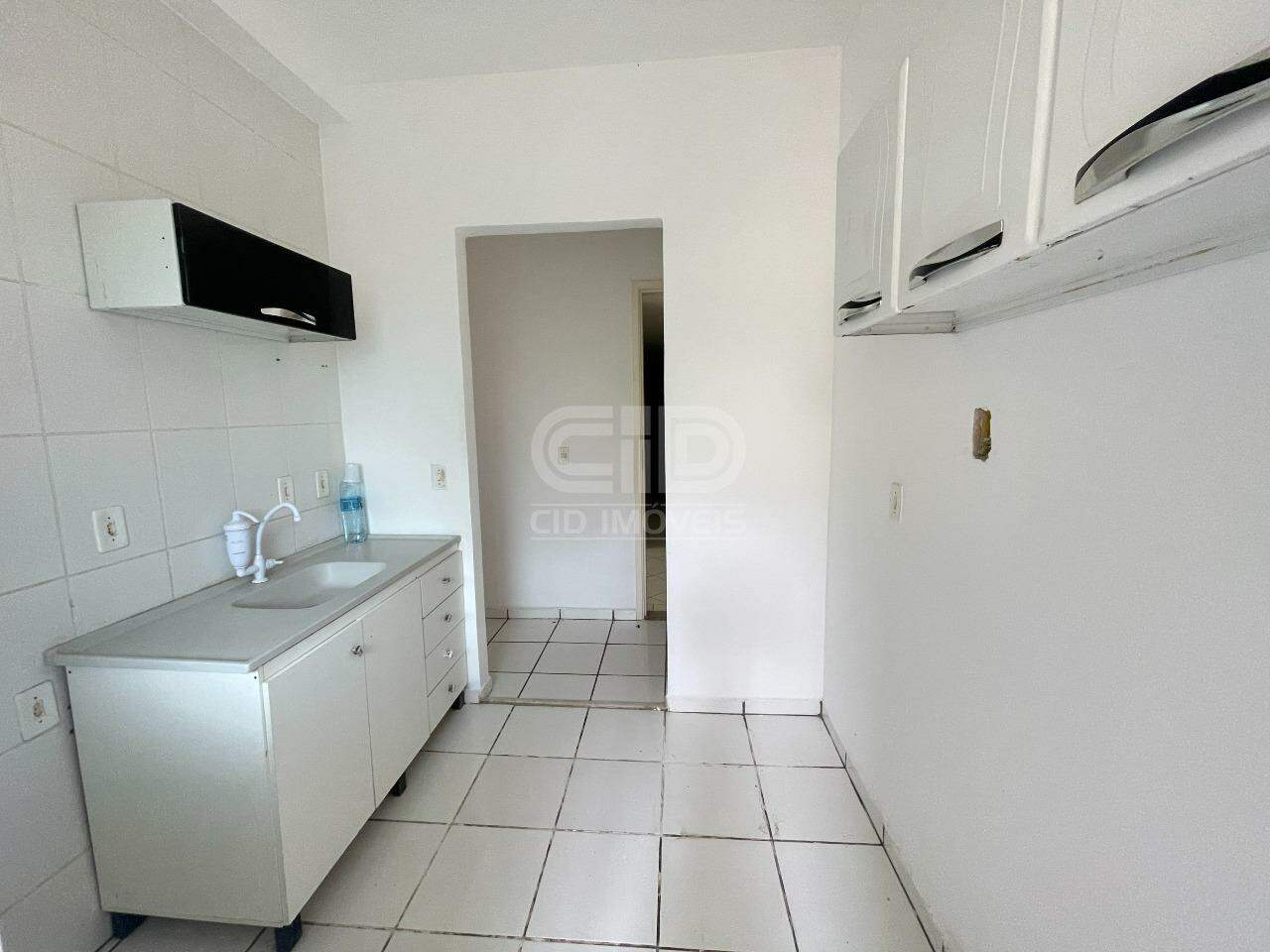 Apartamento para alugar com 3 quartos, 70m² - Foto 4