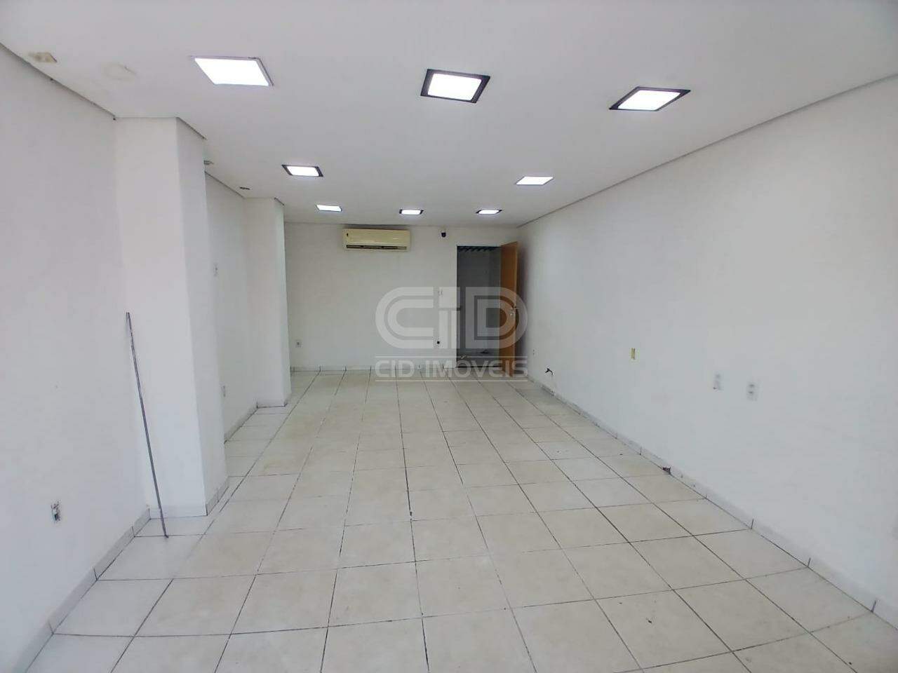 Sala Comercial para aluguel no CPA II: 