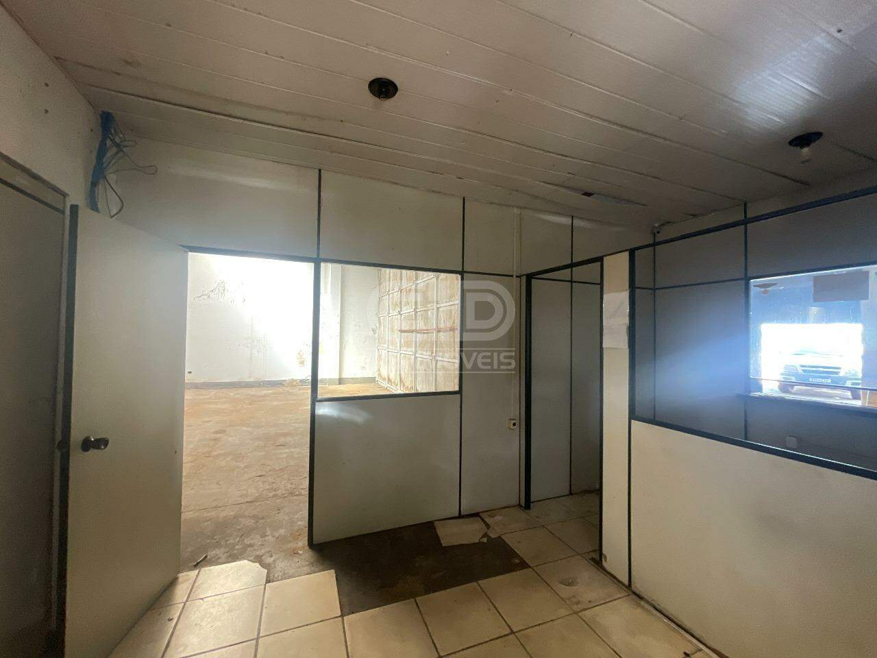 Depósito-Galpão-Armazém para alugar, 1000m² - Foto 11