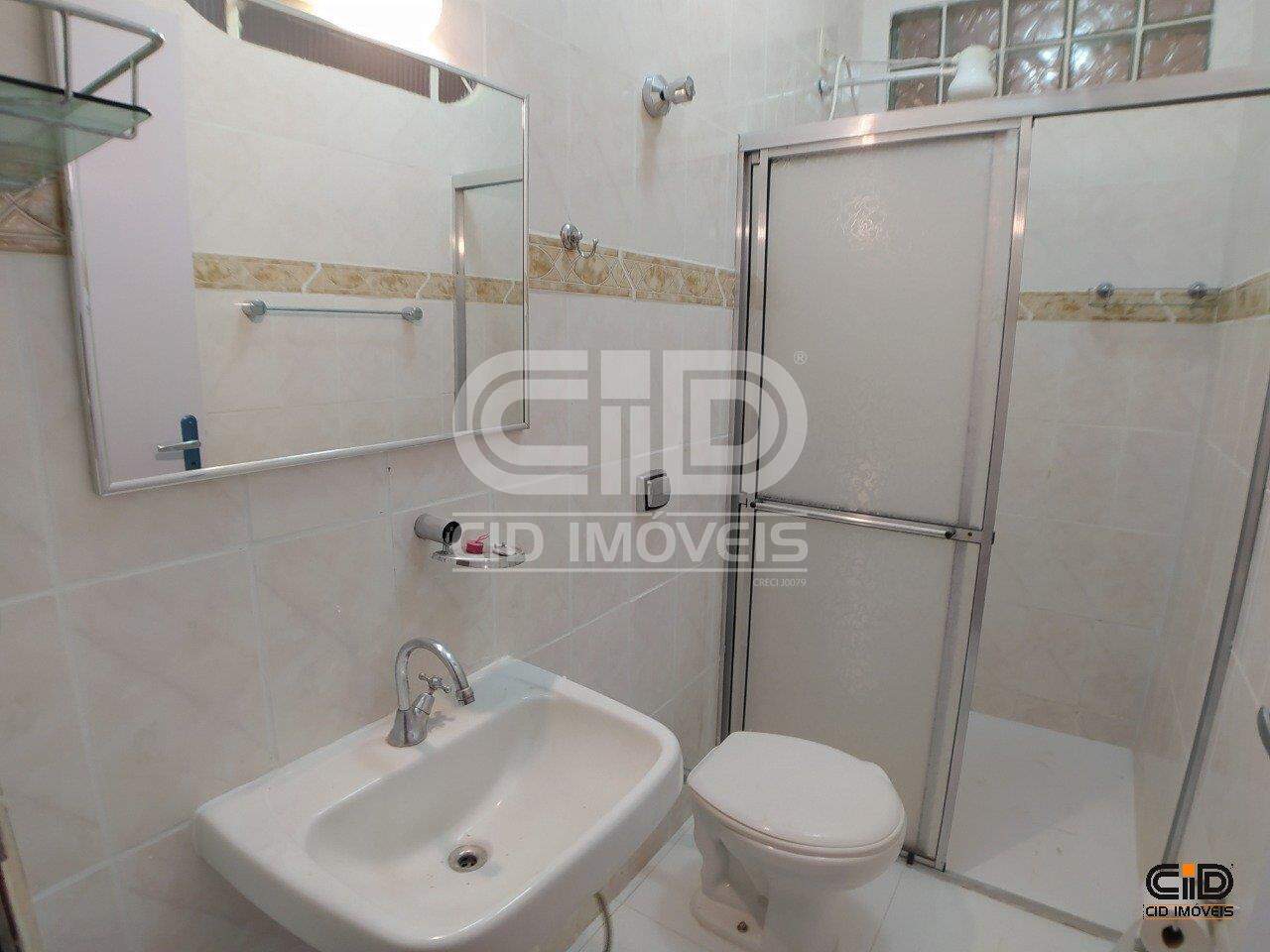 Casa para alugar com 4 quartos, 328m² - Foto 21
