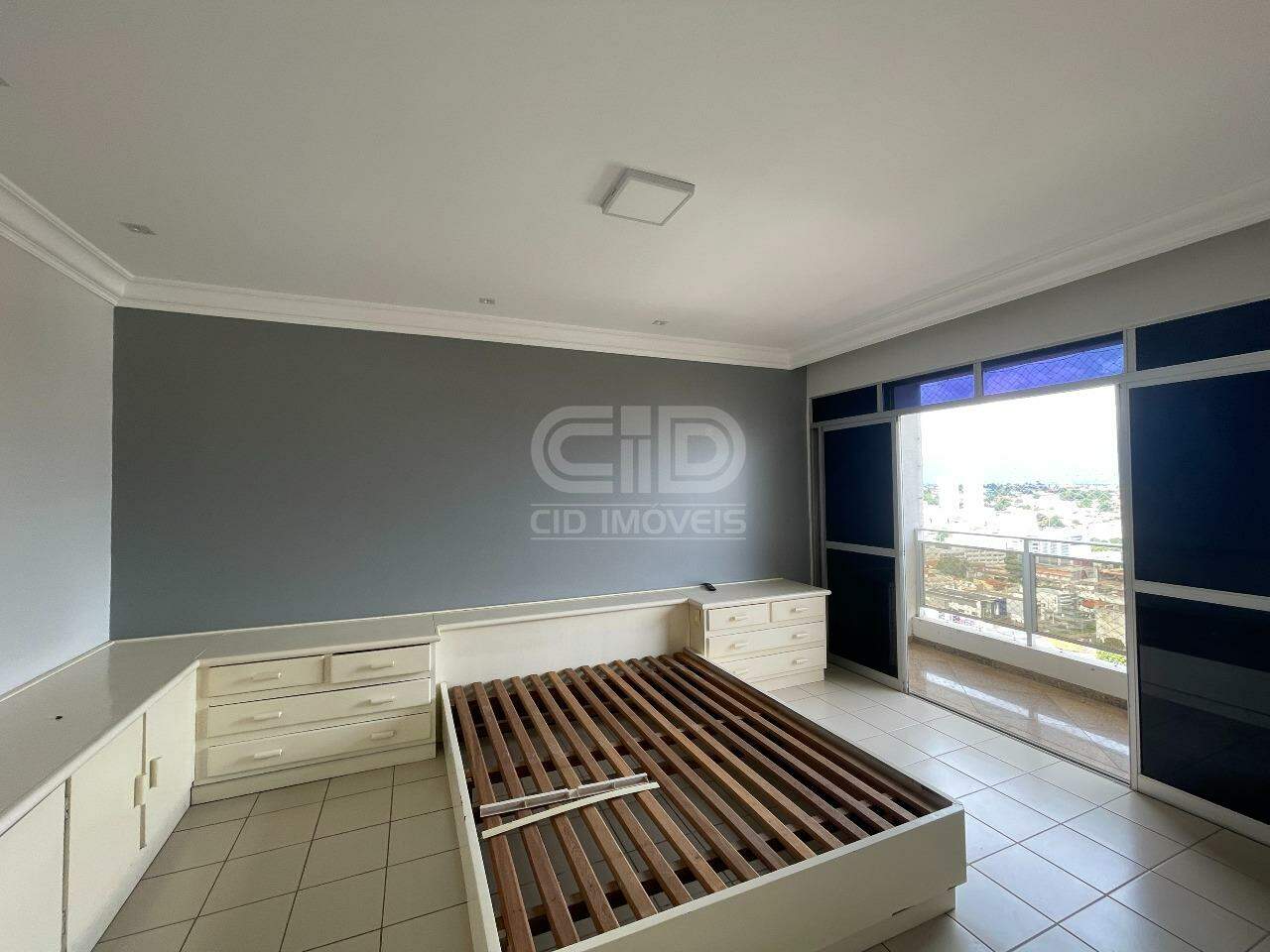 Apartamento para alugar com 4 quartos, 240m² - Foto 19