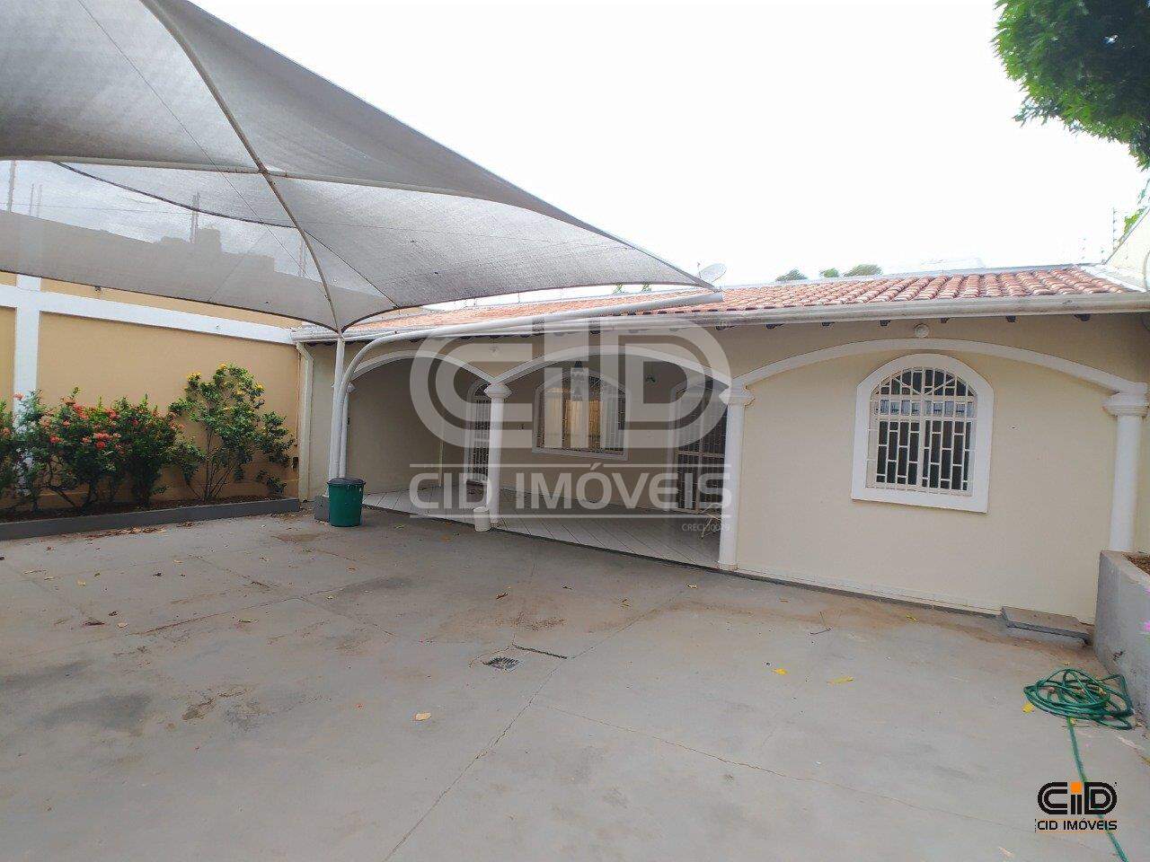 Prédio Inteiro para alugar com 4 quartos, 328m² - Foto 25