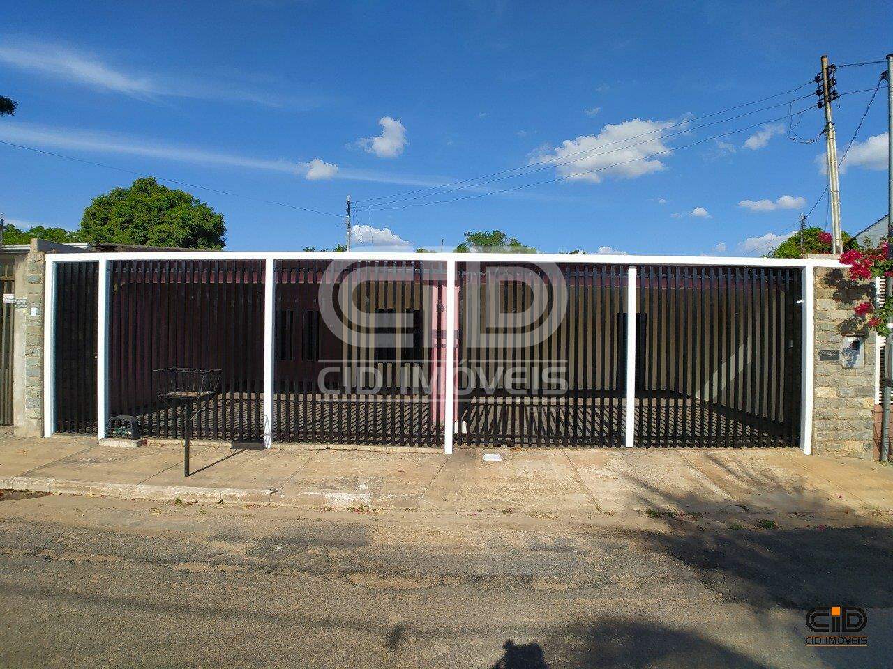 Casa com 3 Quartos no Bairro Coophema