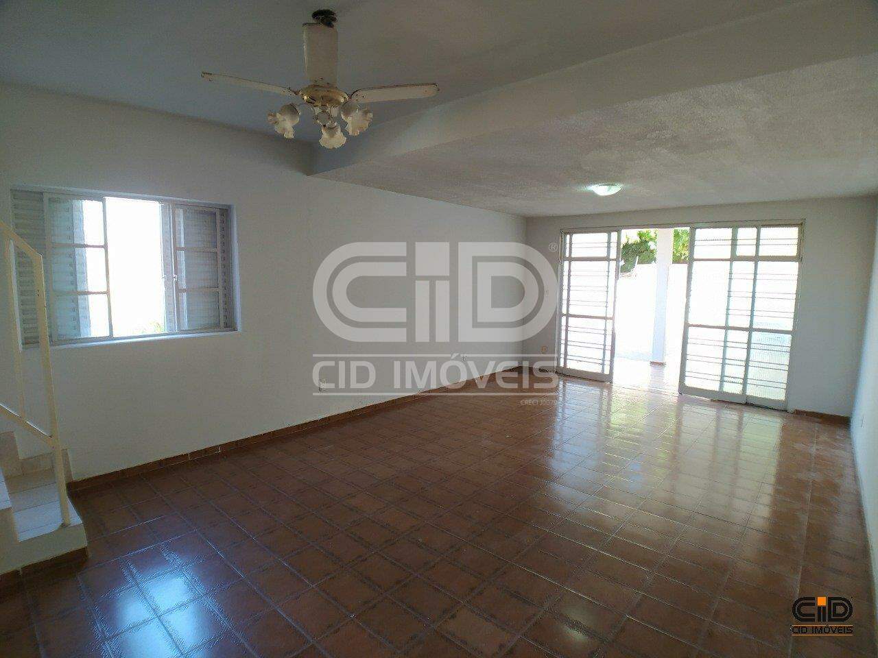 Sobrado para alugar com 3 quartos, 1442m² - Foto 4