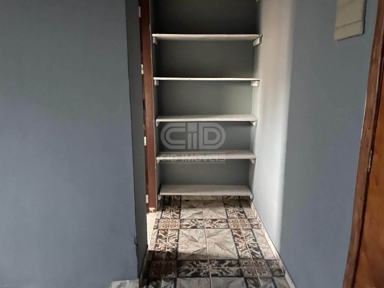 Casa para alugar com 3 quartos, 109m² - Foto 12