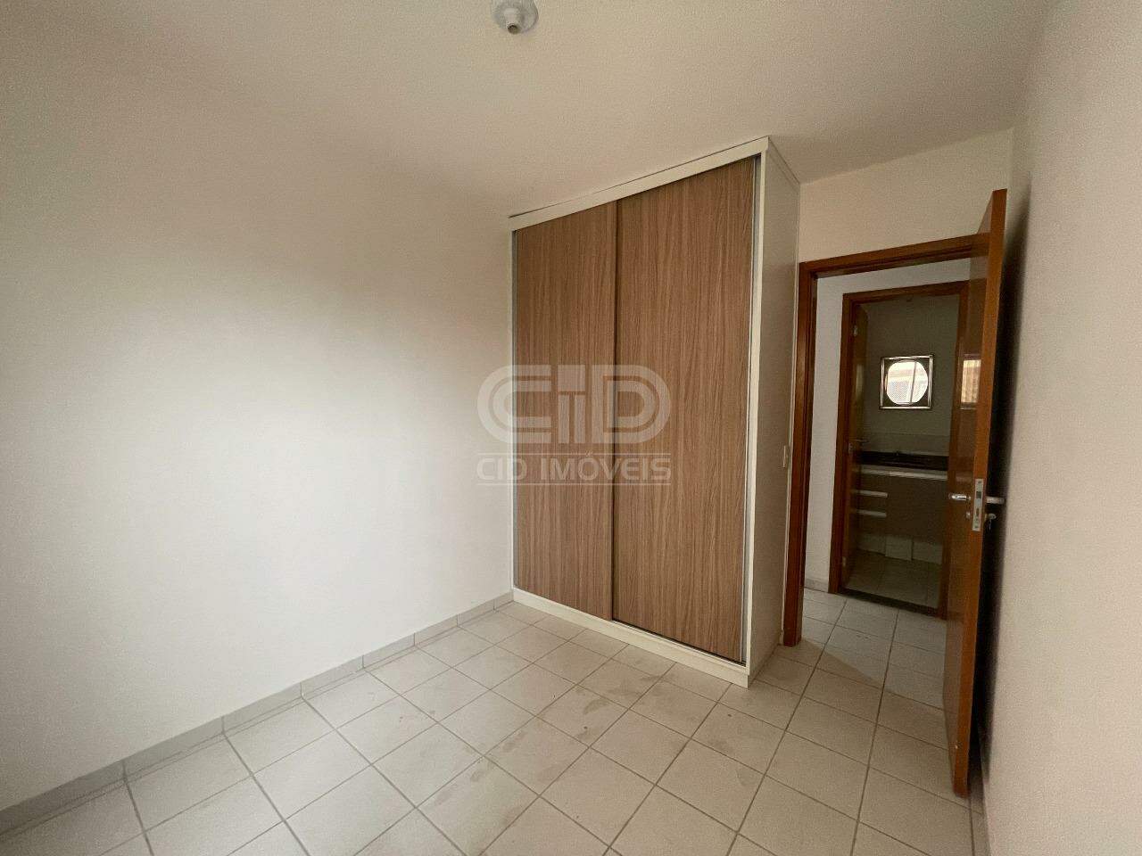 Apartamento para alugar com 3 quartos, 66m² - Foto 10