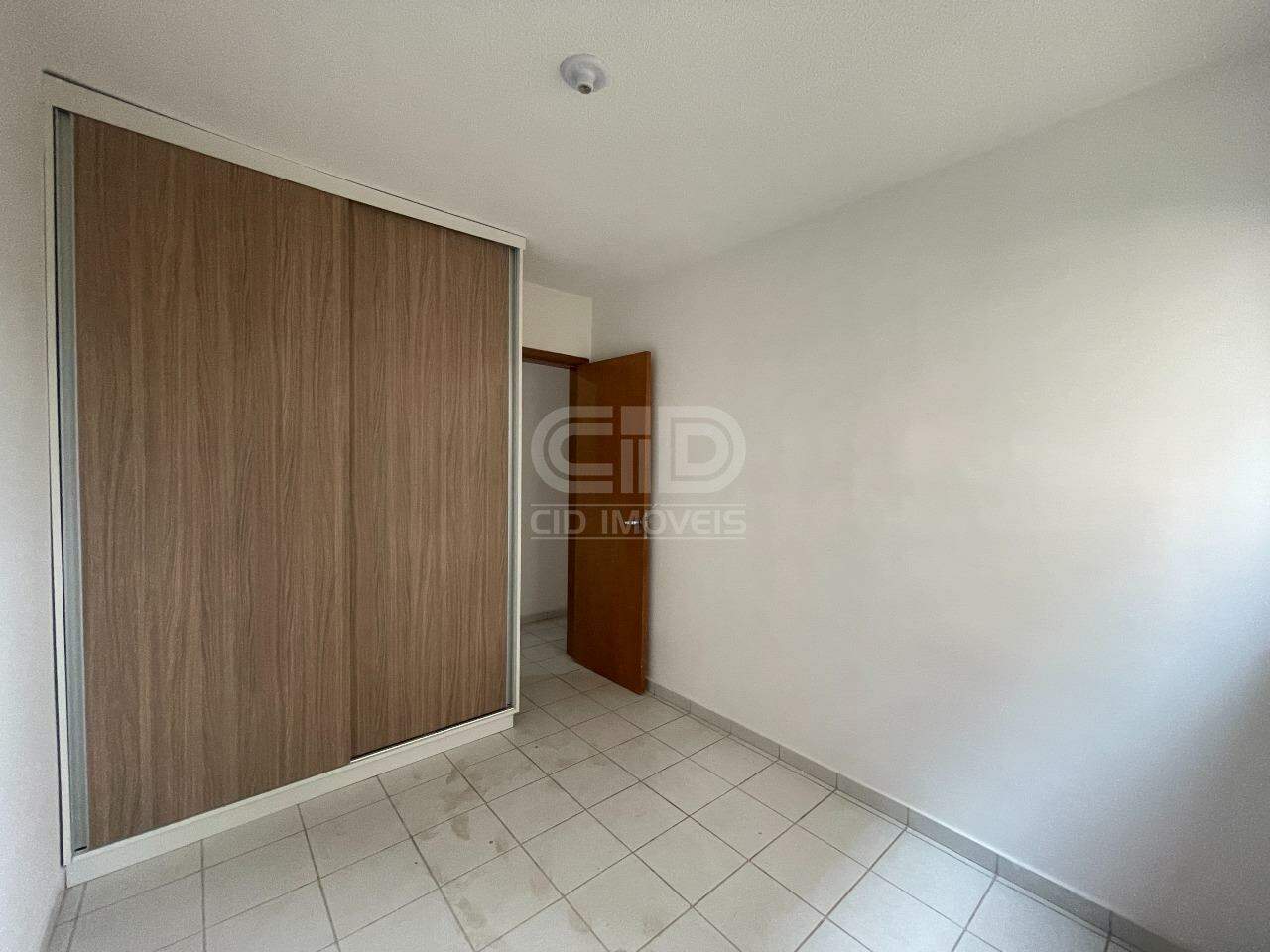 Apartamento para alugar com 3 quartos, 66m² - Foto 11