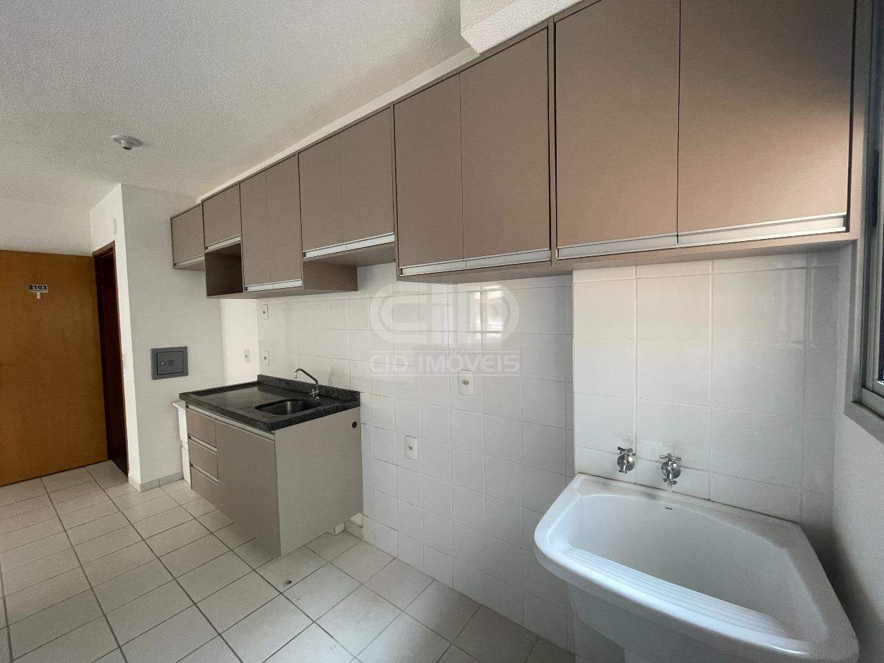 Apartamento para alugar com 3 quartos, 66m² - Foto 9