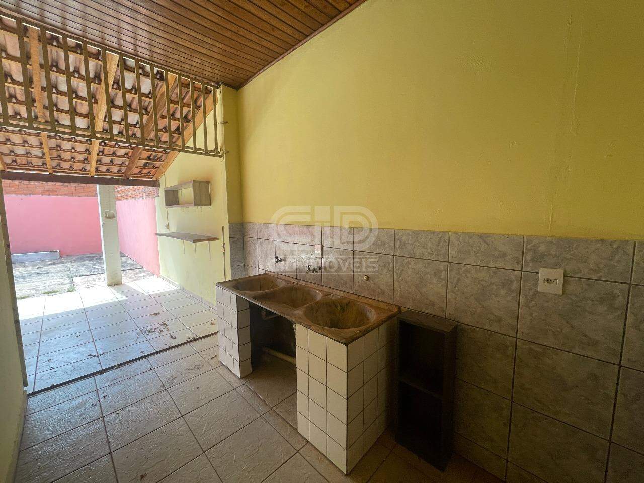 Casa para alugar com 3 quartos, 172m² - Foto 25