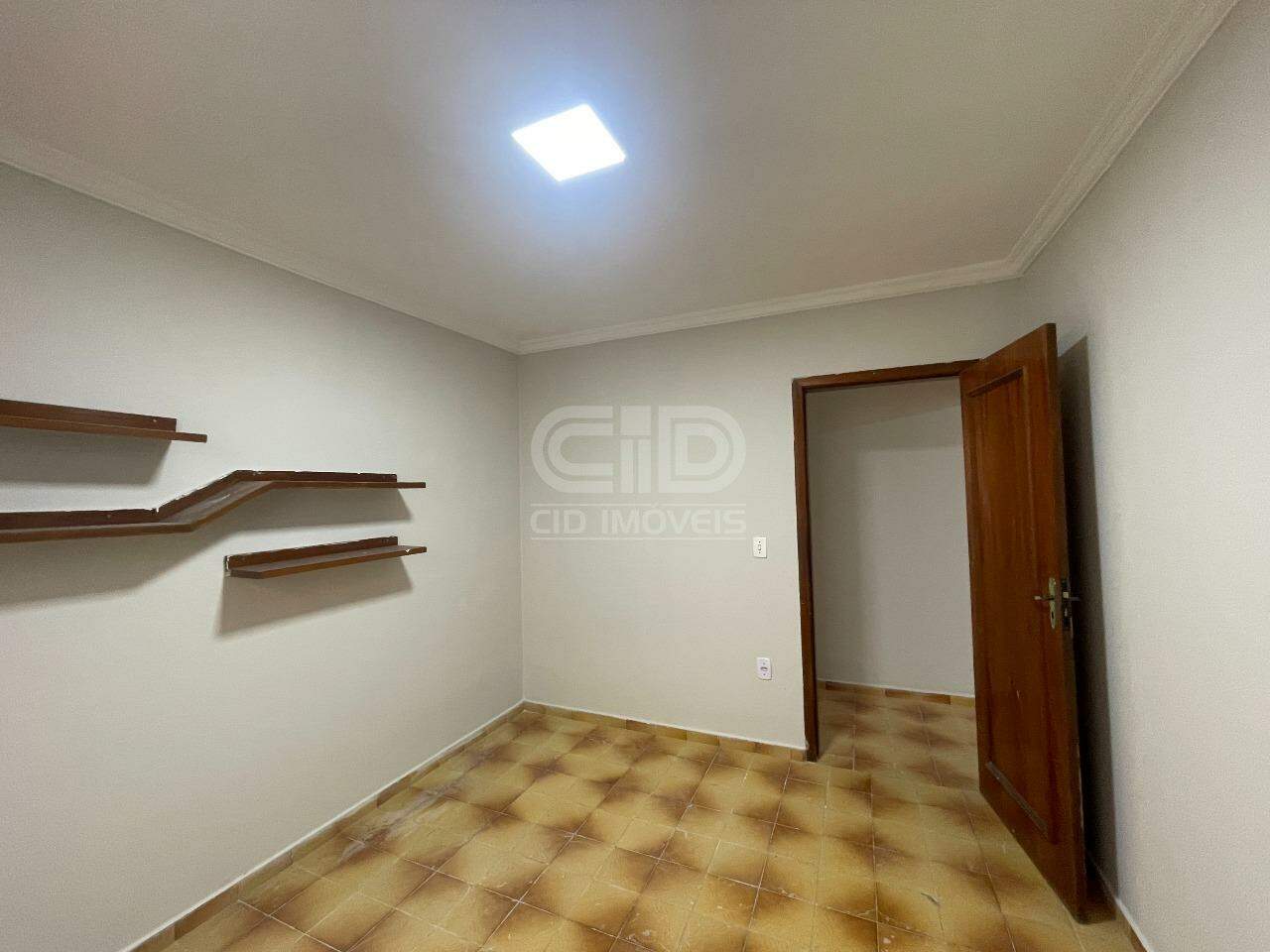 Casa, 3 quartos, 243 m² - Foto 13