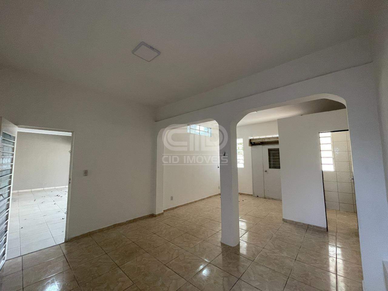 Casa, 3 quartos, 243 m² - Foto 4