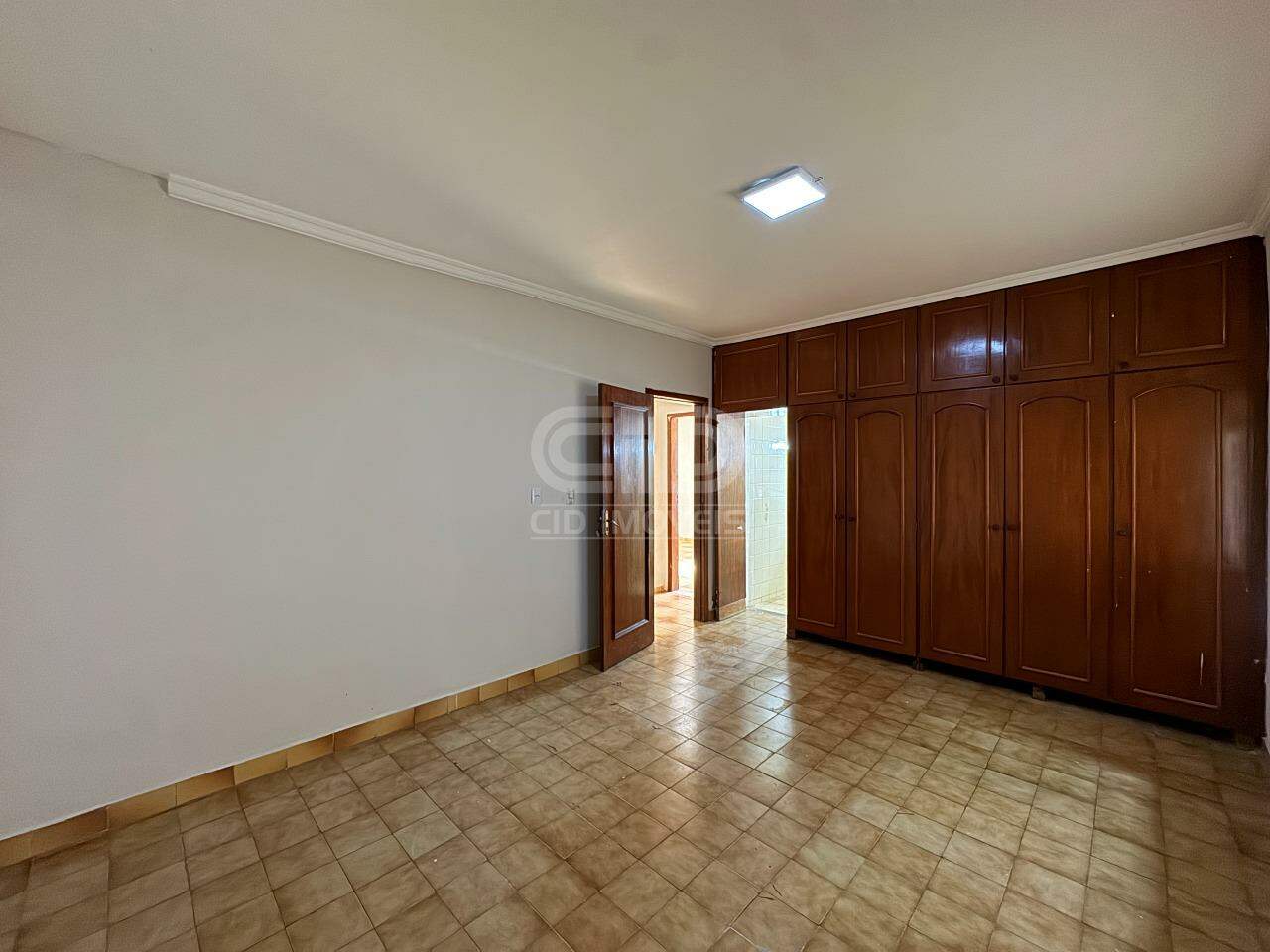 Casa, 3 quartos, 243 m² - Foto 11