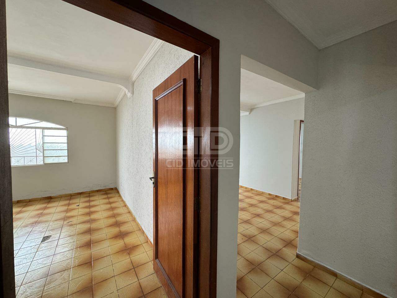 Casa, 3 quartos, 243 m² - Foto 4