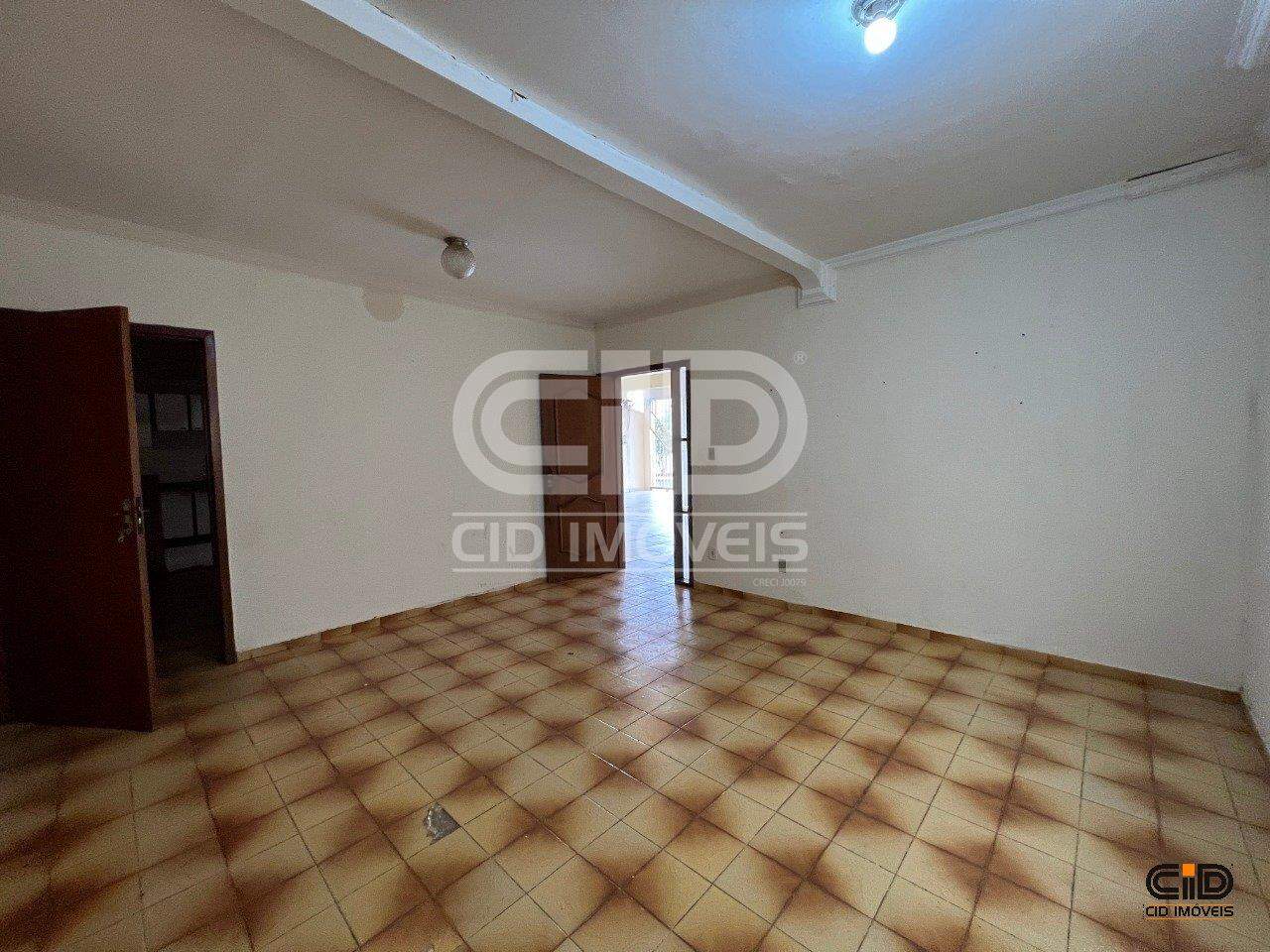 Casa para alugar com 3 quartos, 243m² - Foto 6