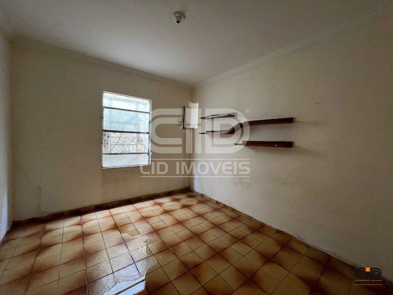 Casa para alugar com 3 quartos, 243m² - Foto 8