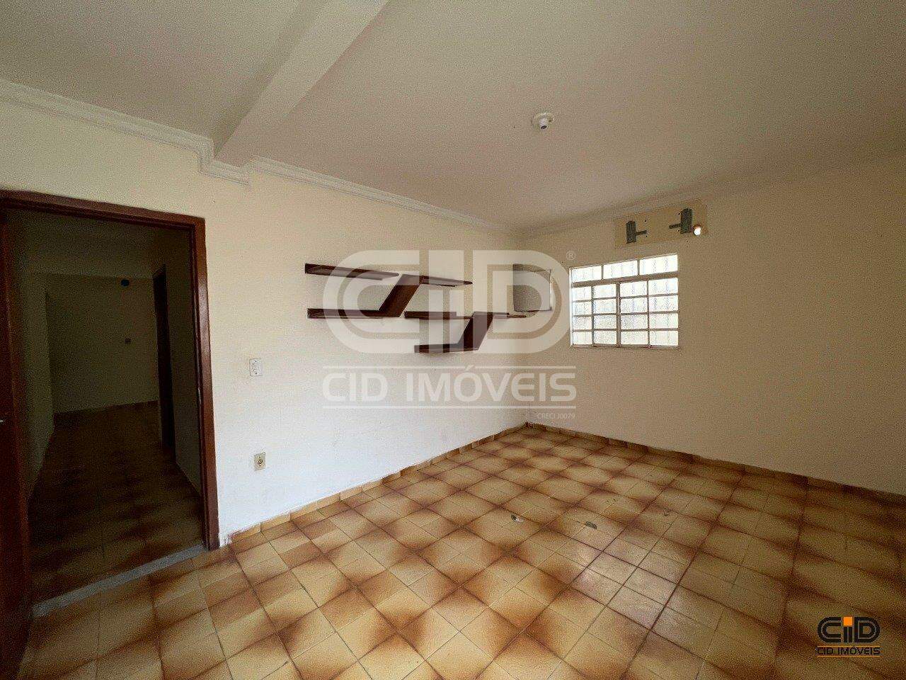 Casa para alugar com 3 quartos, 243m² - Foto 15
