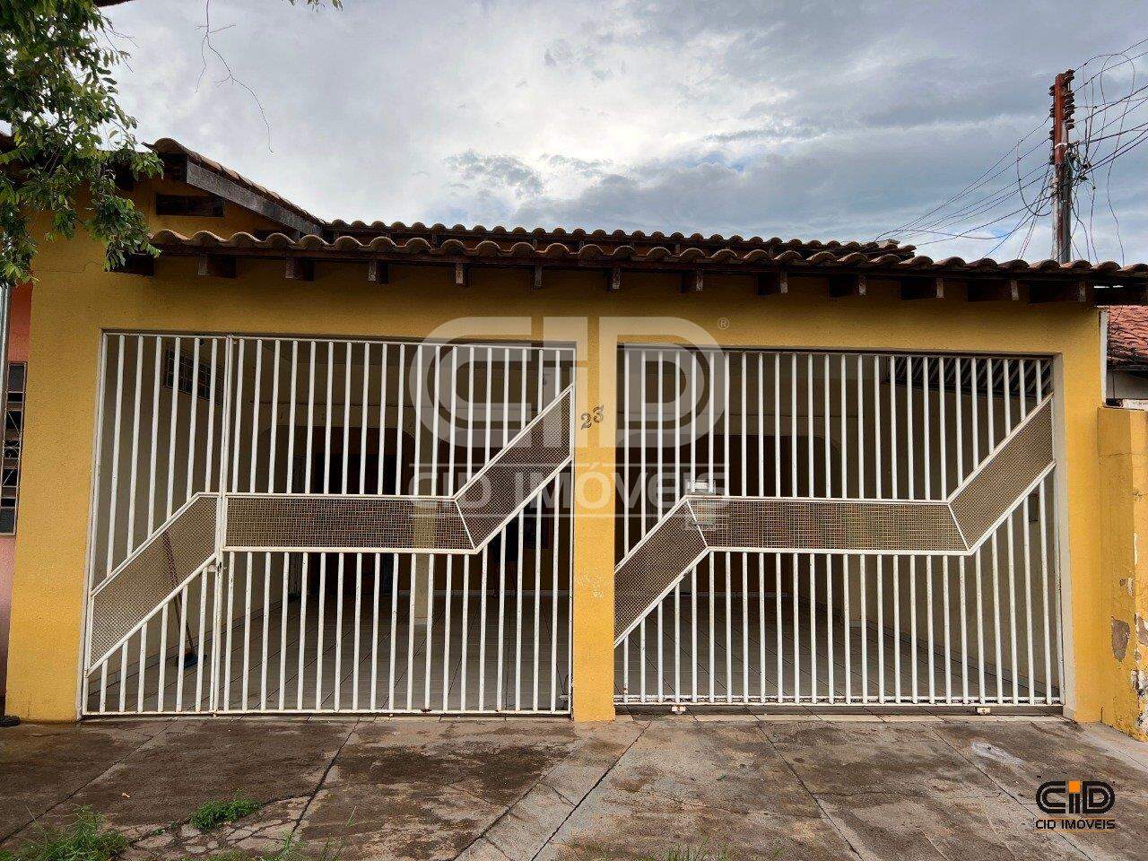 Casa para alugar com 3 quartos, 243m² - Foto 29