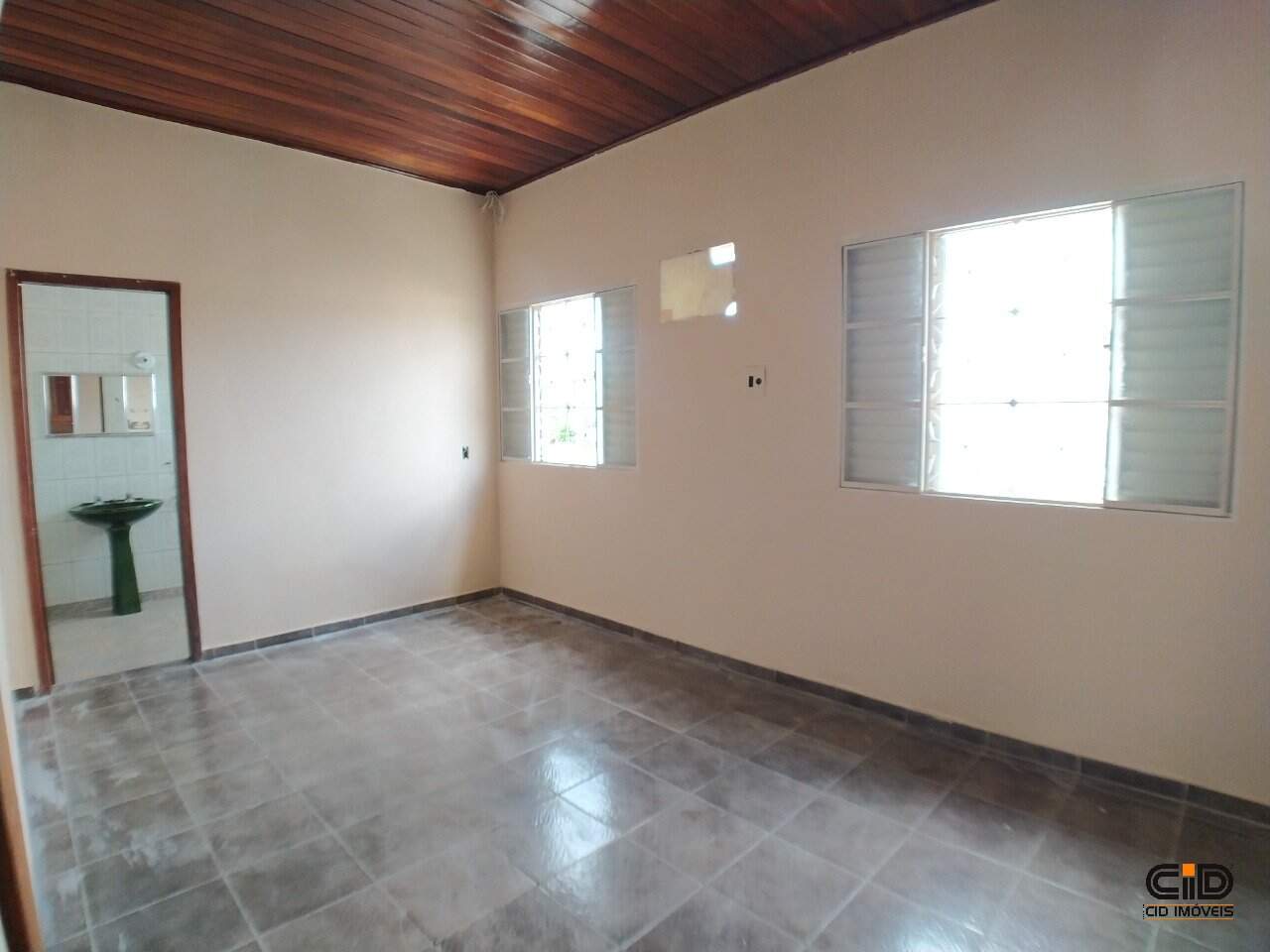 Casa para alugar com 3 quartos, 160m² - Foto 12