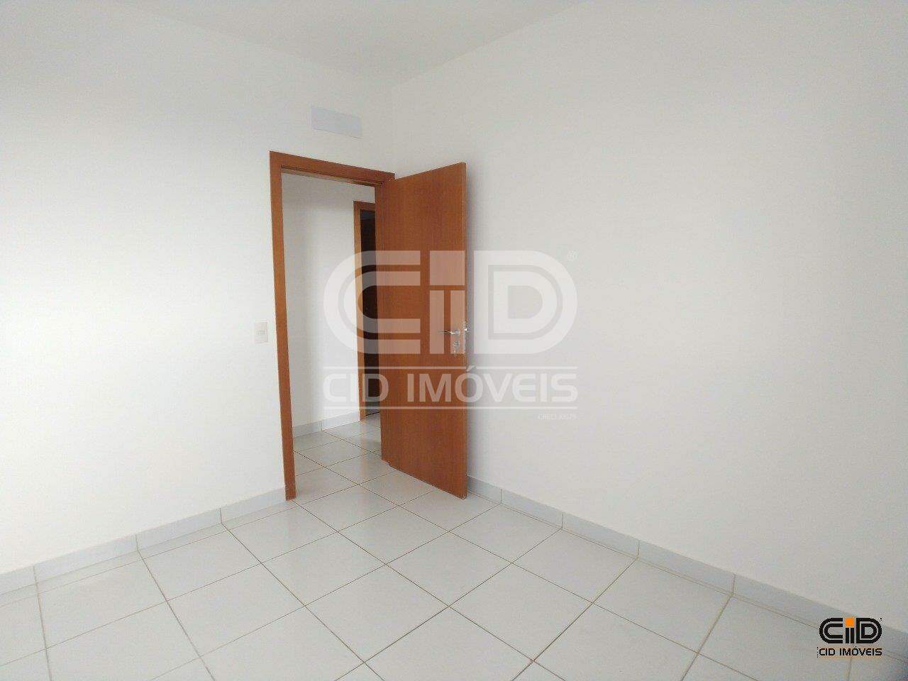 Apartamento para alugar com 3 quartos, 85m² - Foto 8