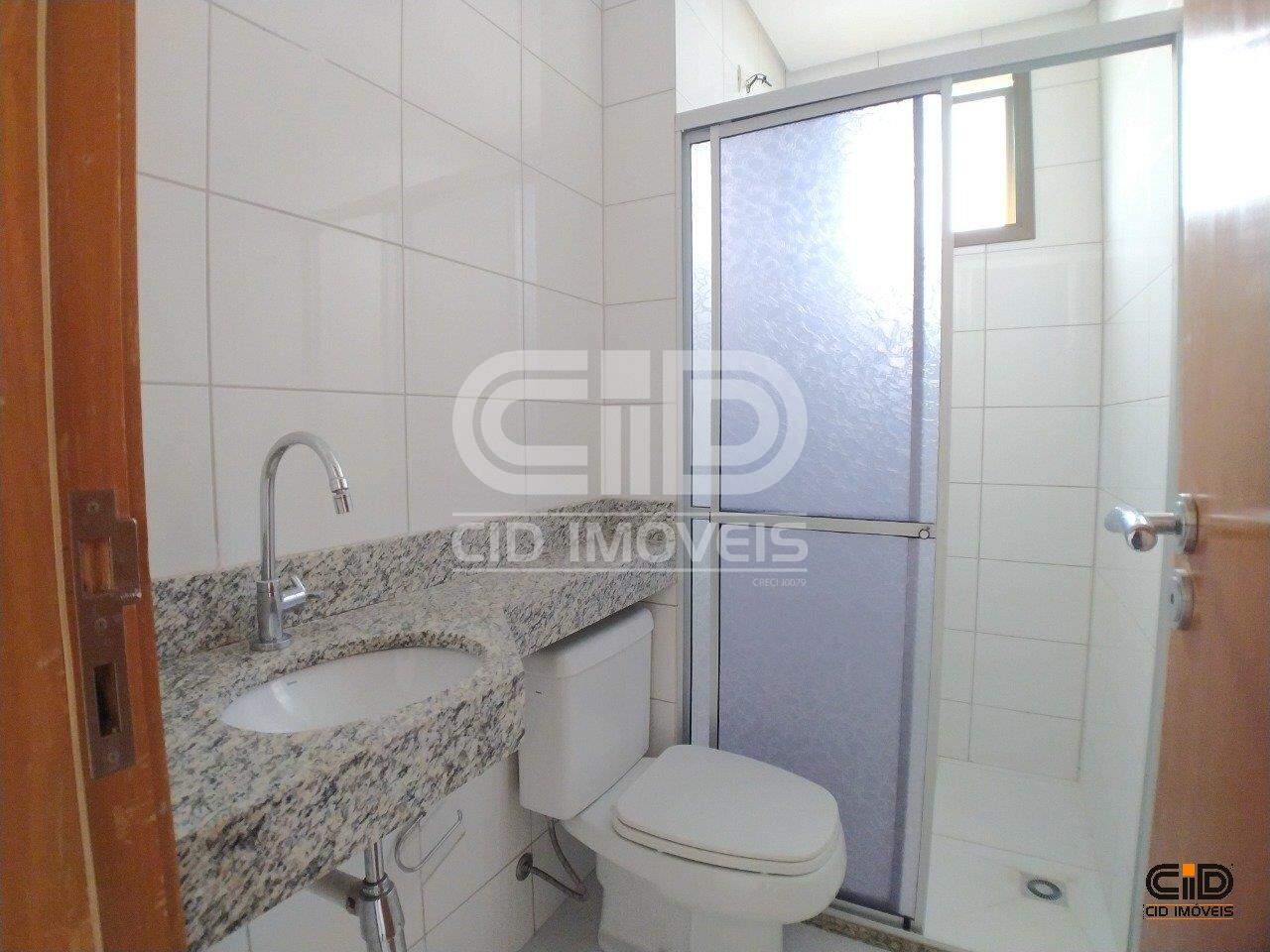 Apartamento para alugar com 3 quartos, 85m² - Foto 11