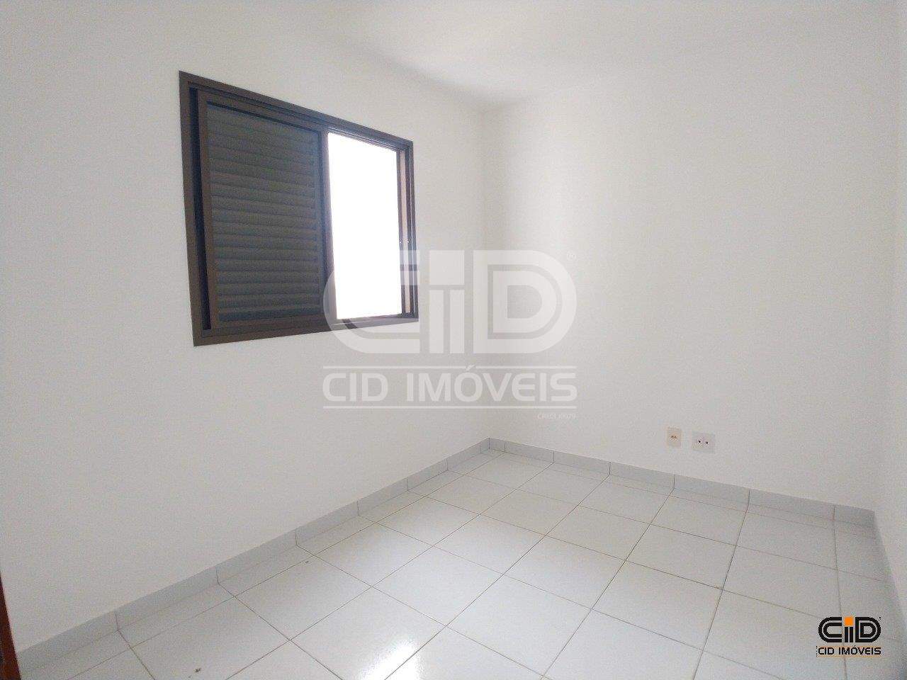 Apartamento para alugar com 3 quartos, 85m² - Foto 12