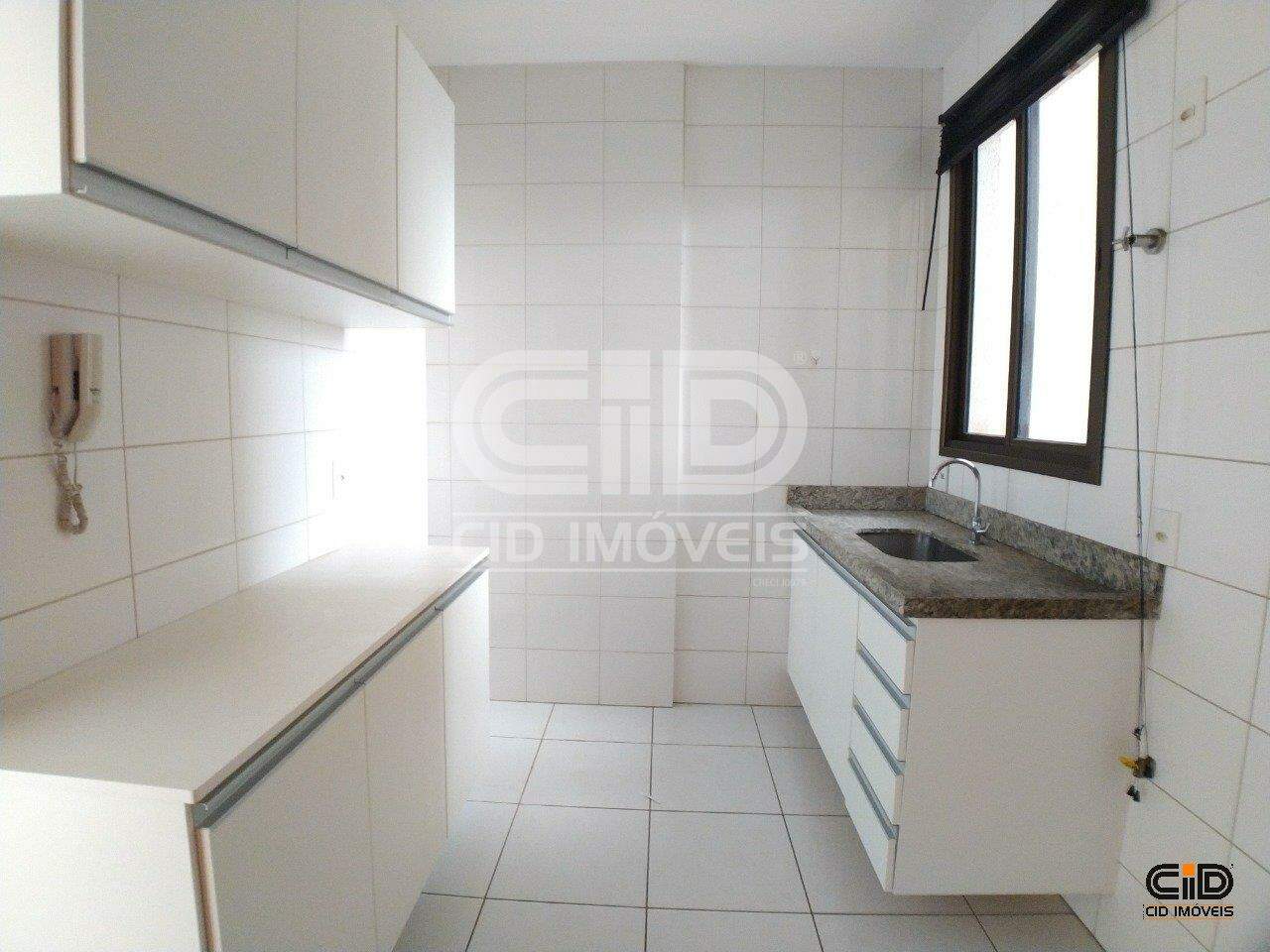 Apartamento para alugar com 3 quartos, 85m² - Foto 16