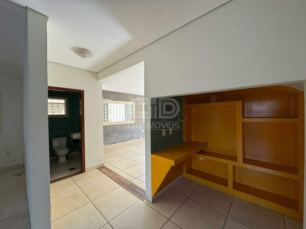 Sobrado com 3 quartos no bairro CPA III