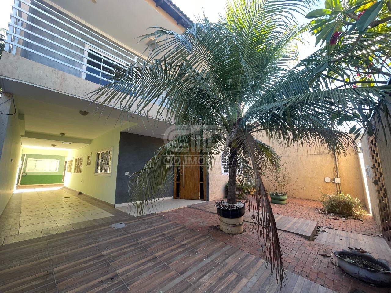 Sobrado, 4 quartos, 275 m² - Foto 2