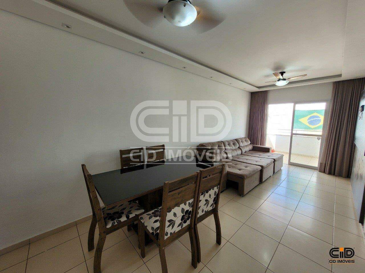 Apartamento para aluguel no Jardim Bom Clima: 