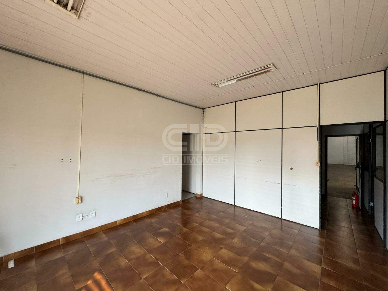 Salão Comercial para aluguel no Bosque da Saúde: 