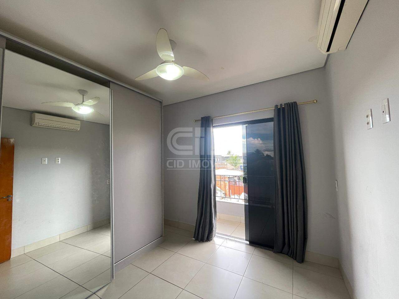 Sobrado para alugar com 4 quartos, 234m² - Foto 10