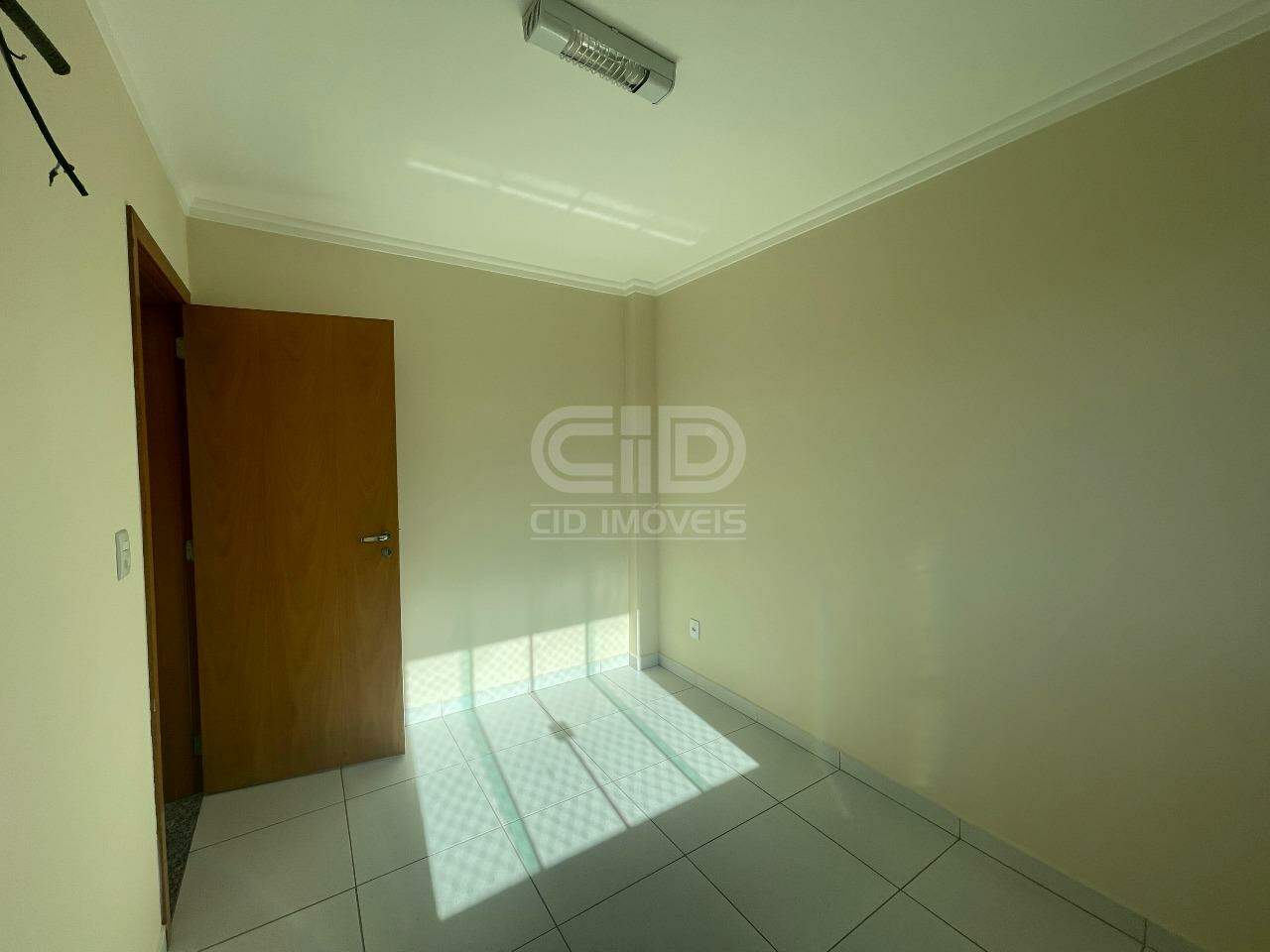 Apartamento para aluguel no Santa Cruz: 