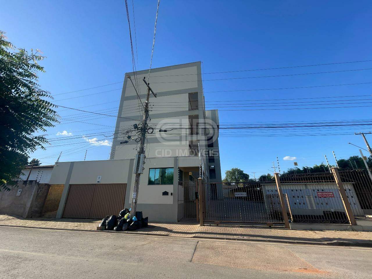 Apartamento para aluguel no Santa Cruz: 